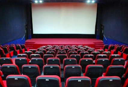 北京市电影局：复映初期影院需隔排隔座售票